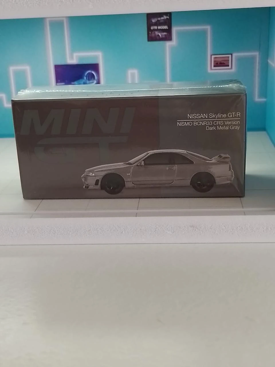 Mini GT 1/64 MGT1128 Nissan Skyline GT-R NISMO BCNR33 CRS Version Dark Gray – photo 2